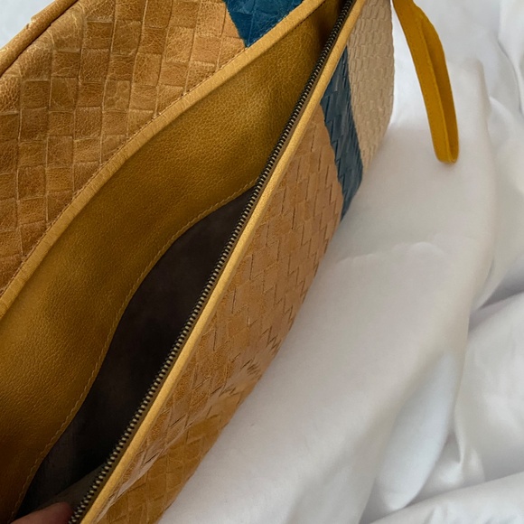 Bottega Veneta Clutch - Picture 4 of 5